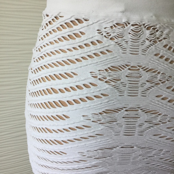 Bebe Cut Out Bodycon Skirt in White - Picture 5 of 7
